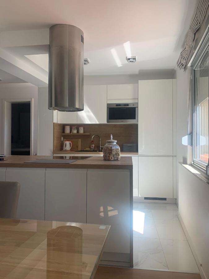 Apartmani Emilio โนวาลยา ภายนอก รูปภาพ