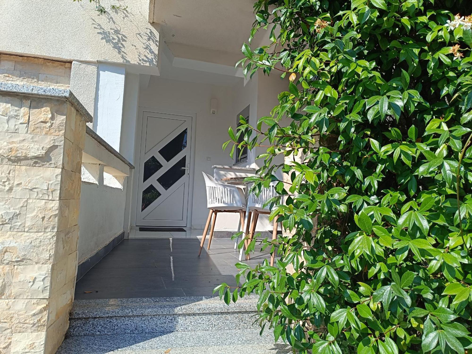 Apartmani Emilio โนวาลยา ภายนอก รูปภาพ