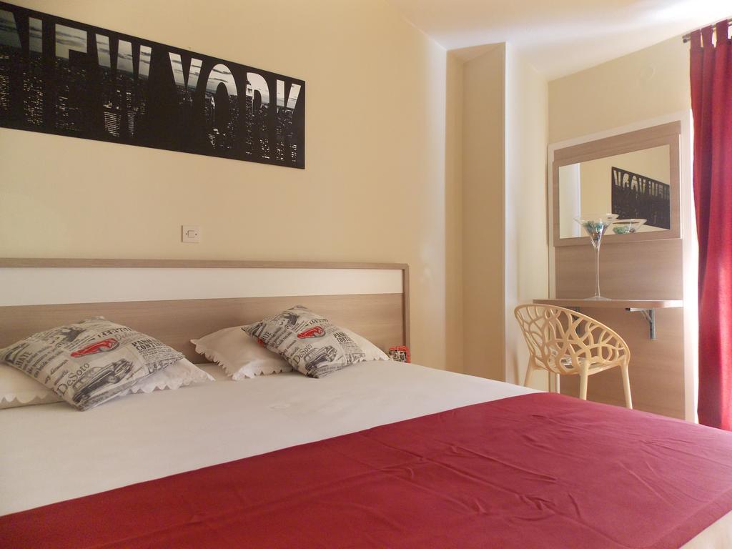 Apartmani Emilio โนวาลยา ภายนอก รูปภาพ