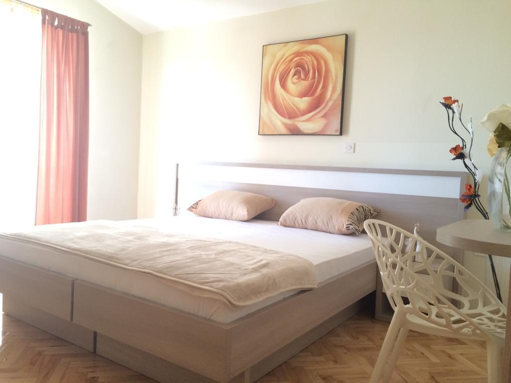 Apartmani Emilio โนวาลยา ห้อง รูปภาพ