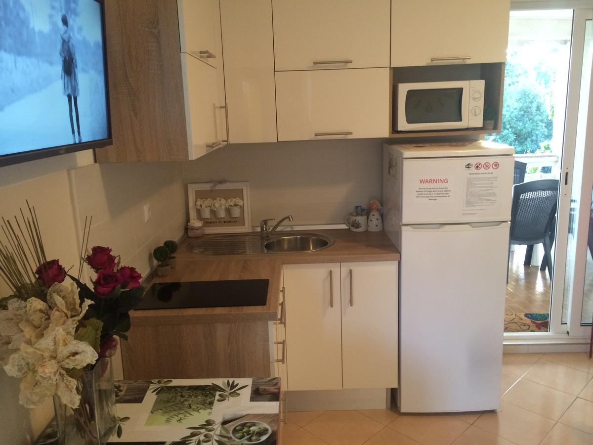 Apartmani Emilio โนวาลยา ภายนอก รูปภาพ