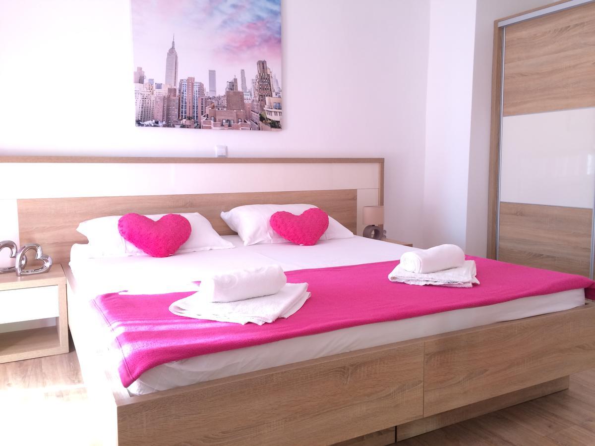 Apartmani Emilio โนวาลยา ภายนอก รูปภาพ