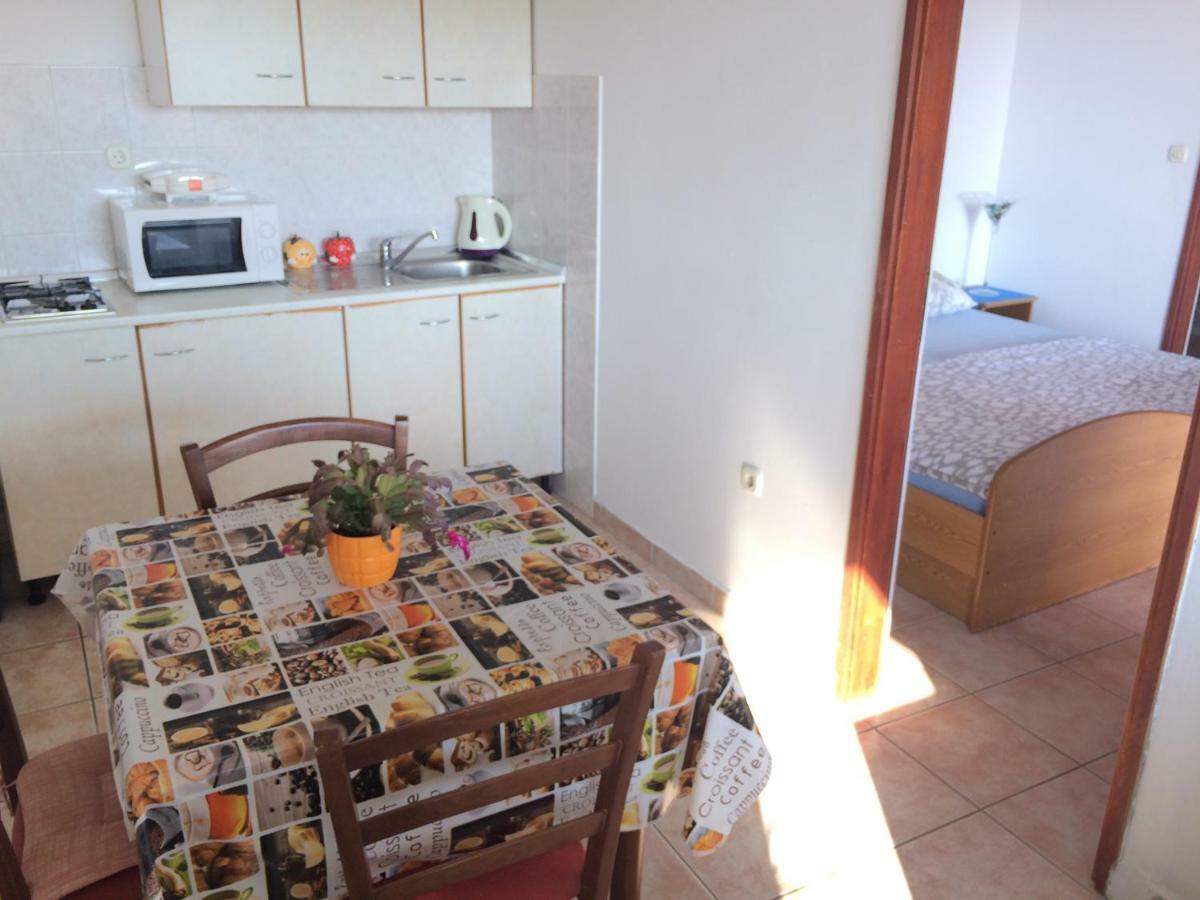 Apartmani Emilio โนวาลยา ห้อง รูปภาพ